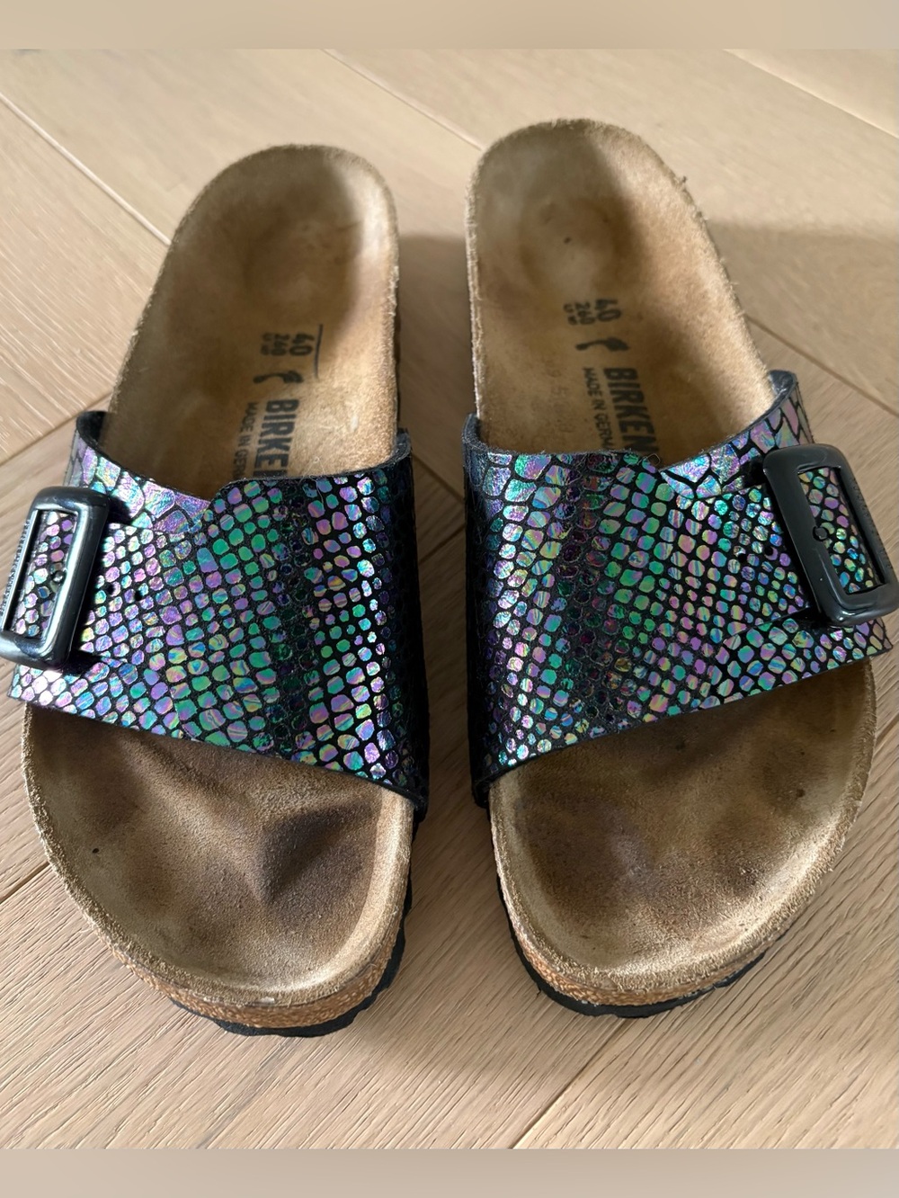 Birkenstock Catalina Luxe Madrid Skin Multicolor Buckle Sandals EU40 US 9-9.5